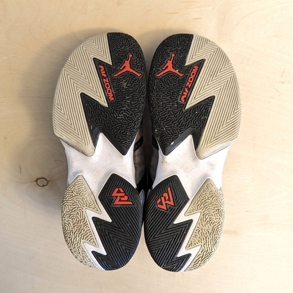 Jordan One Take 3 'Black Grey Fog' - Picture 8 of 9